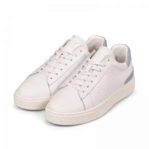 White/Skywritin