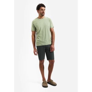  050 Green